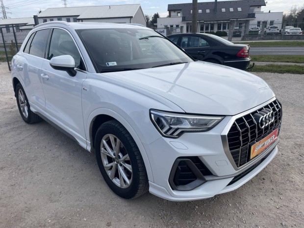 AUDI Q3 40 TFSI S line quattro S-tronic Magyaro...