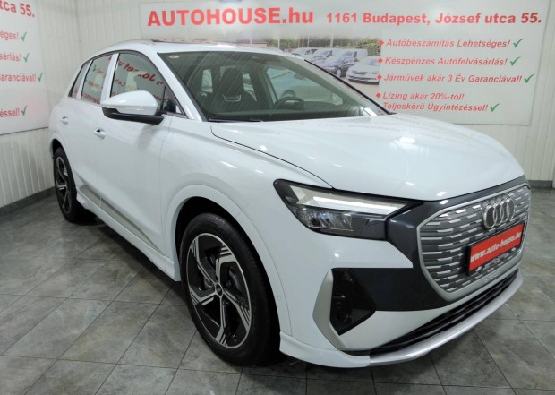 AUDI Q4 e-tron 40 (Automata) S-LINE! j Aut! 6...