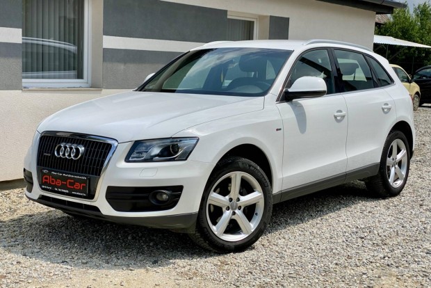 AUDI Q5 2.0 TDI DPF quattro S-tronic EU5 S-LINE...