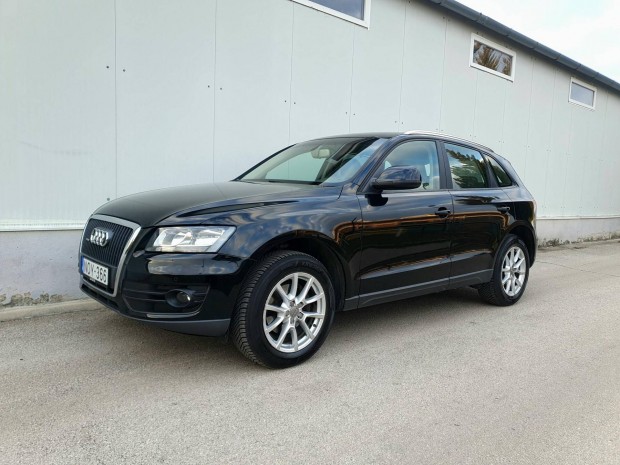 AUDI Q5 2.0 TDI DPF quattro S-tronic Magyarorsz...