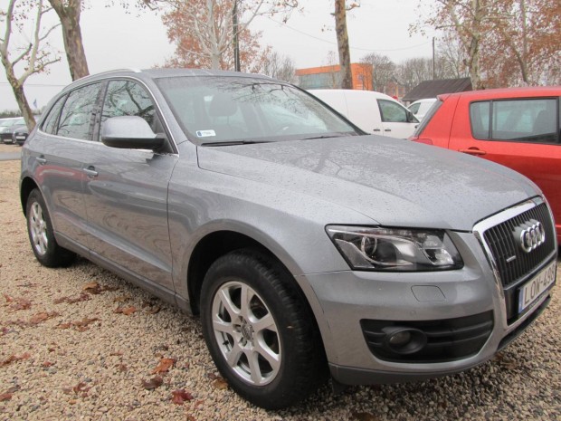 AUDI Q5 2.0 TDI DPF quattro S-tronic Magyarorszgi