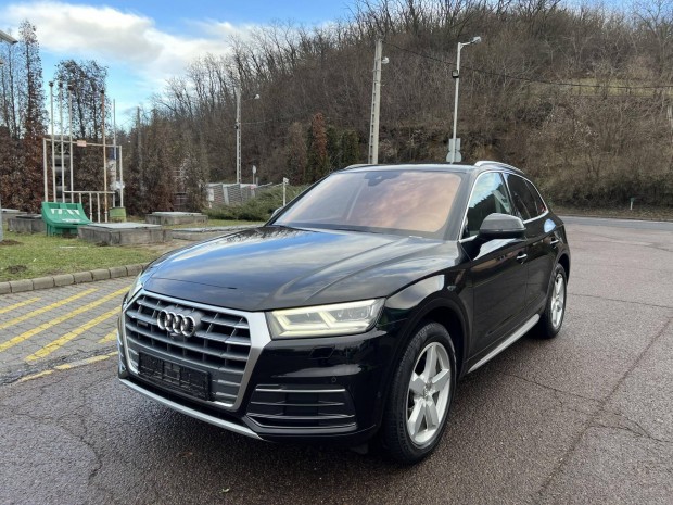 AUDI Q5 2.0 TDI Sport quattro S-tronic Klms.S...