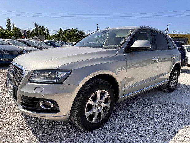 AUDI Q5 2.0 TDI quattro clean diesel S-tronic M...