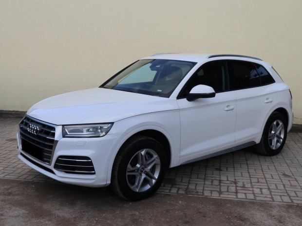 AUDI Q5 2.0 TFSI Sport quattro S-tronic