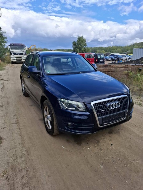 AUDI Q5 2.0 TFSI quattro S-tronic