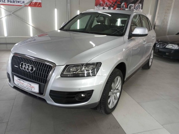 AUDI Q5 2.0 TFSI quattro S-tronic Sorszm: 87