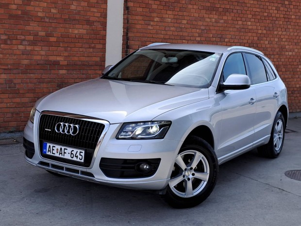 AUDI Q5 3.0 TDI DPF quattro S-tronic Friss Msz...