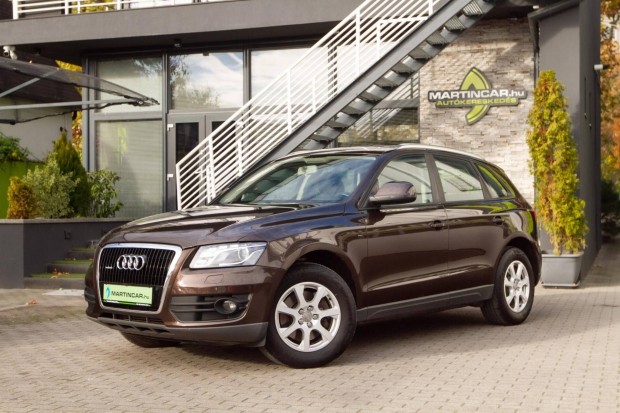 AUDI Q5 3.0 TDI DPF quattro S-tronic Teak Brown...