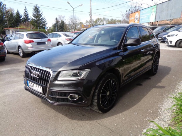 AUDI Q5 3.0 TDI quattro clean diesel S-tronic 1...