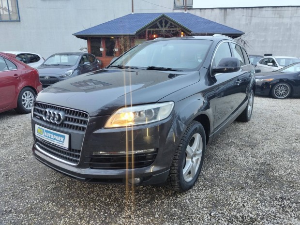 AUDI Q7 3.0 TDI DPF quattro Tiptronic ic