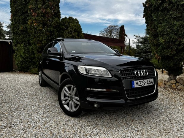 AUDI Q7 3.0 TDI DPF quattro Tiptronic ic MO.-i...
