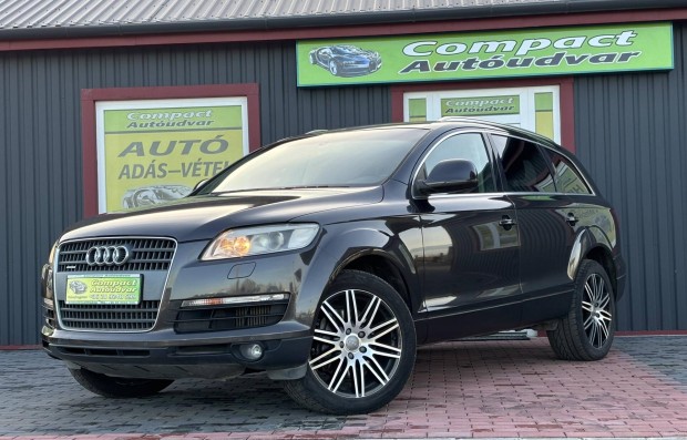 AUDI Q7 3.0 TDI DPF quattro Tiptronic ic Nagyon...