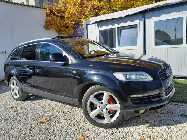 AUDI Q7 3.0 TDI DPF quattro Tiptronic ic S-Line...