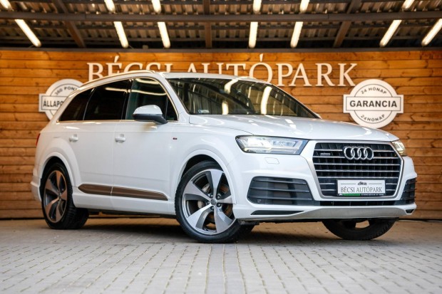 AUDI Q7 3.0 V6 TDI quattro Tiptronic ic S-LINE...