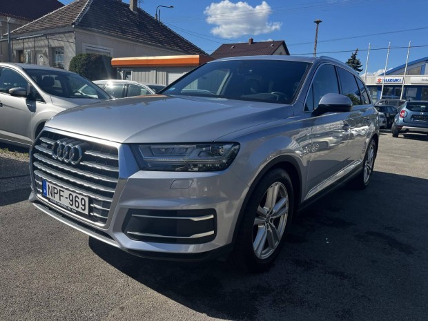 AUDI Q7 3.0 V6 TDI quattro Tiptronic ic S-Line!...