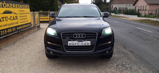 AUDI Q7 3.6 FSI quattro Tiptronic ic BATU-CAR a...