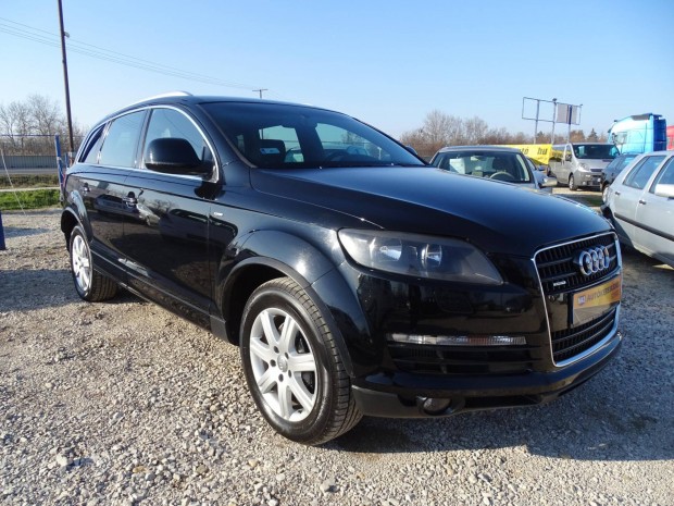 AUDI Q7 4.2 TDI DPF quattro Tiptronic S-line! C...