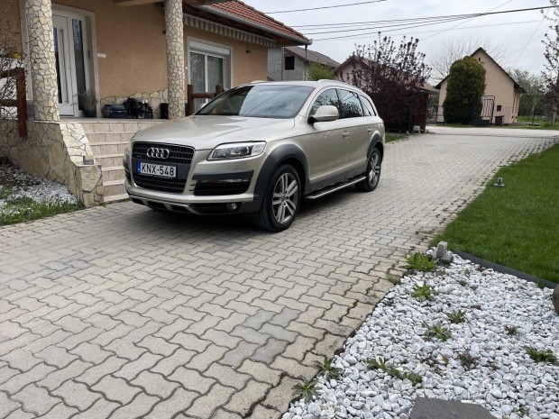 AUDI Q7 4.2 TDI DPF quattro Tiptronic ic Mo.-i...