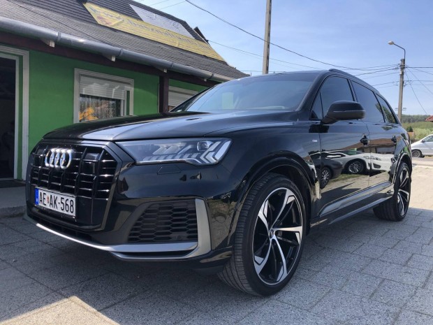 AUDI Q7 50 TDI S line quattro Tiptronic ic Gara...