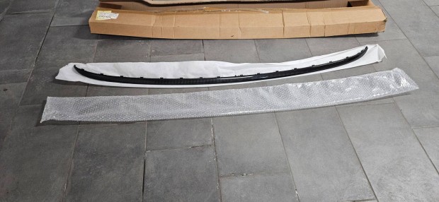 AUDI Q8 Gy�ri �j karbon h�ts� diff�zor d�szl�c 4M8071969A 3Q0