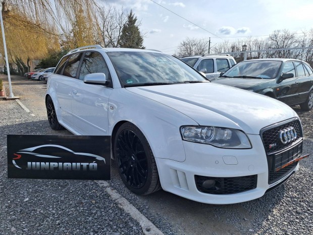 AUDI RS4 4.2 lomaut lmodozknak Megfoghatan...