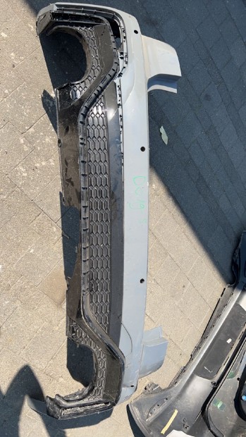 AUDI RS6 C8 2019- Hátsó Lökhárító Enyhén sérült eladó