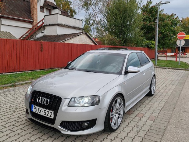 AUDI S3 2.0 TFSI quattro Naptet! Alcantara! XE...