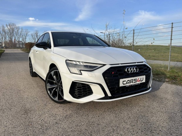 AUDI S3 Limousine 50 TFSI quattro S-tronic Br-...