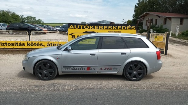 AUDI S4 Avant 4.2 V8 quattro BATU-CAR ahol az a...