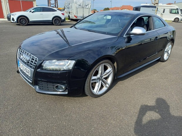 AUDI S5 Coupé 4.2 quattro