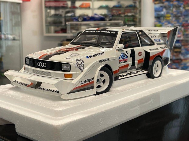 AUDI Sport Quattro S1 Sieger Pikes Peak 1987 Rhrl 1:18 Autoart 88700