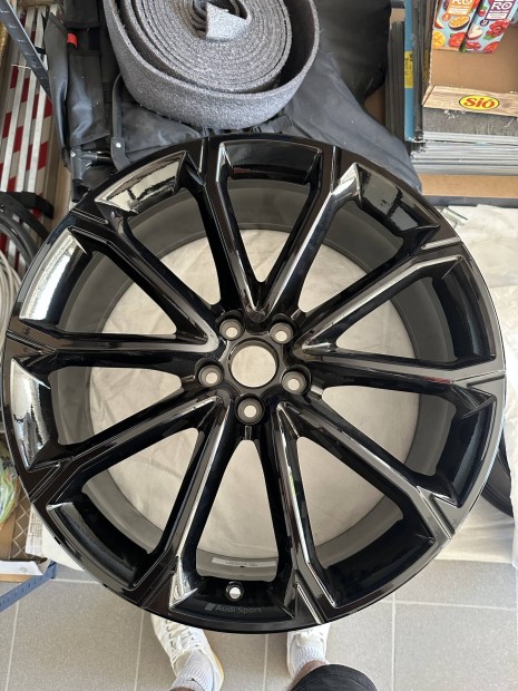 AUDI Sport R21_8,5J_ET38