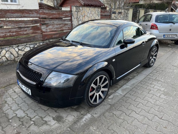 AUDI TT Coupe 1.8 T Fthet Recaro Br lsek.D...