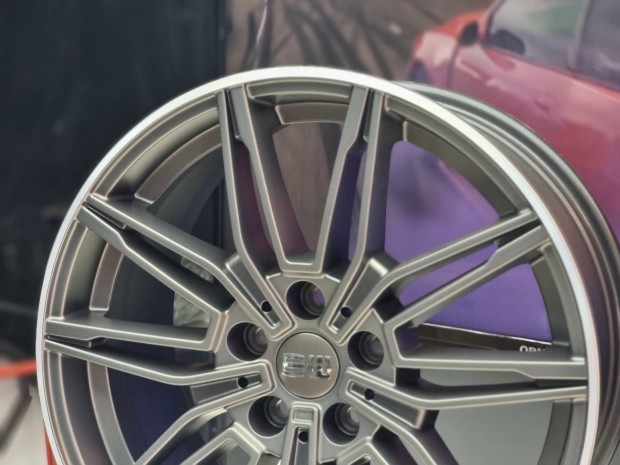 AUDI VW Skoda SEAT Mercedes 18 COL Alufelni 5X112 Új