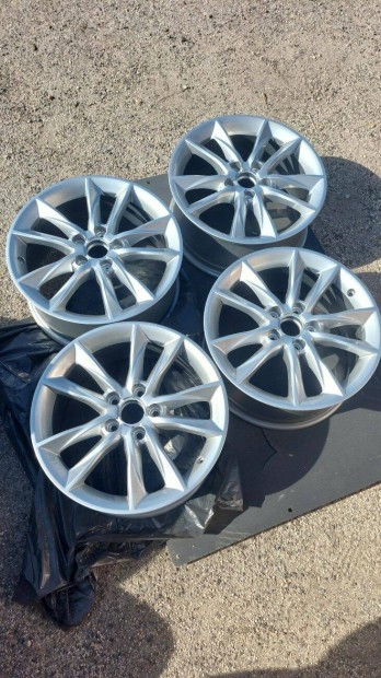 AUDI, VW 17" gyri alufelni garnitra elad!