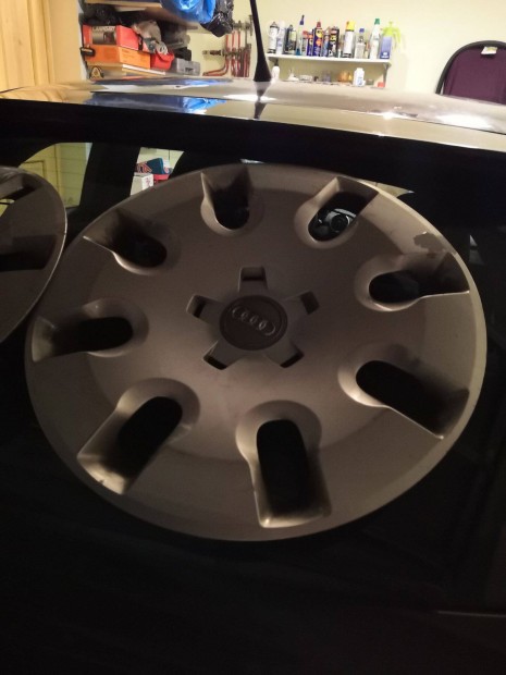 AUDI dsztrcsa