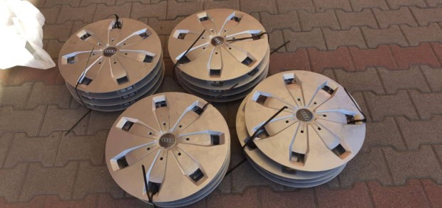 AUDI gy�ri 16"-os d�szt�rcsa szettek, �j �s haszn�lt is 81A601147