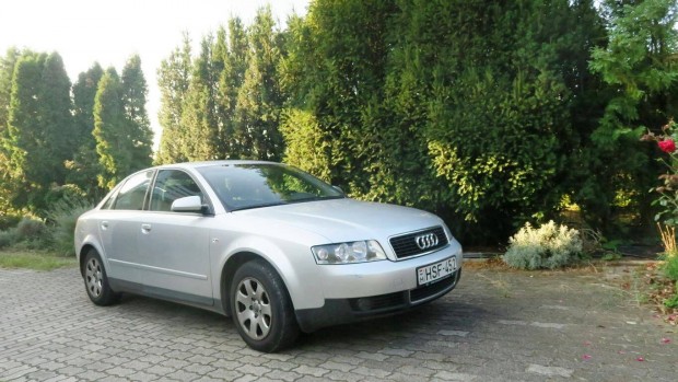 AUDI klnlegessg 1.9 Ptdi motor 179000 km vizsga 2027.04