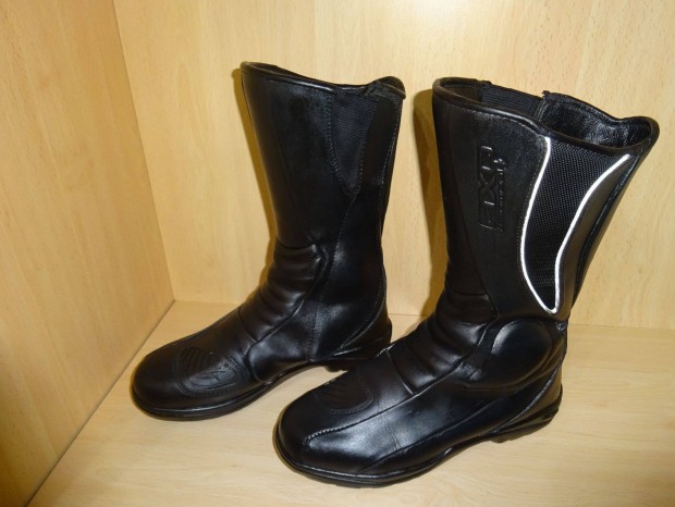 AXO női motoros csizma , 38