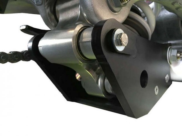 AXP lengkarvd HDPE fekete KTM/Husqvarna