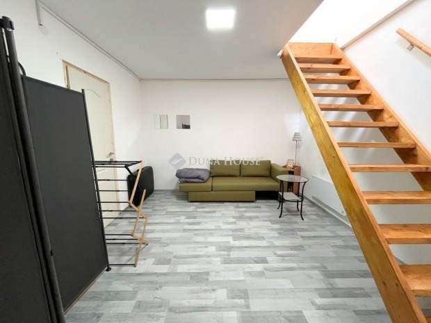 AZONNAL K�LT�ZHET�, fel�j�tott lak�s a Lidl szomsz�ds�g�ban