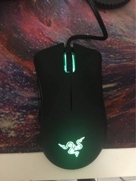 A Razer Deathadder Chroma egr