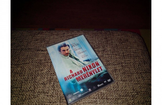 A Richard Nixon mernylet film DVD lemez