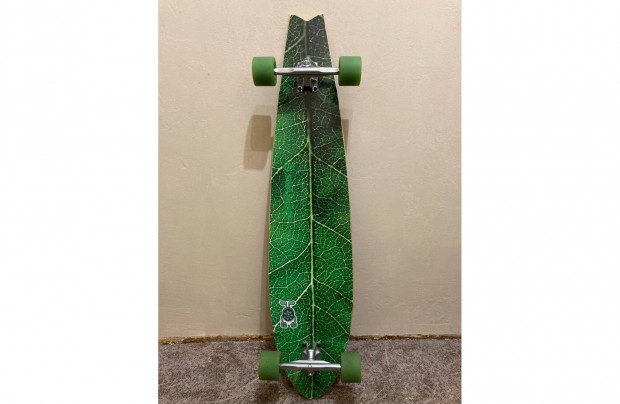 A Street Surfing Fishtail - The Leaf 42" longboard