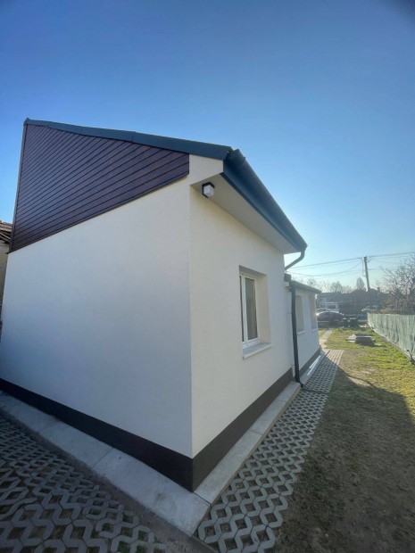 A XX. ker�letben �n�ll� 4 szob�s Csal�di H�z elad�