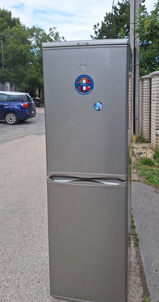 A+ Hűtő hűtőgép hűtőszekrény fagyasztó kombinált szabadonálló