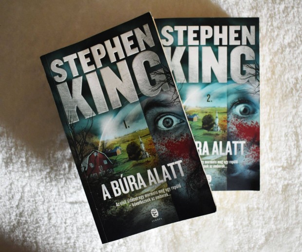 A bra alatt I-II. - Stephen King