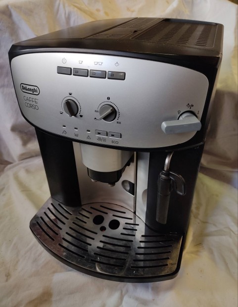 A energiaosztlyos Delonghi Eco Caffe Corso automata kvfz