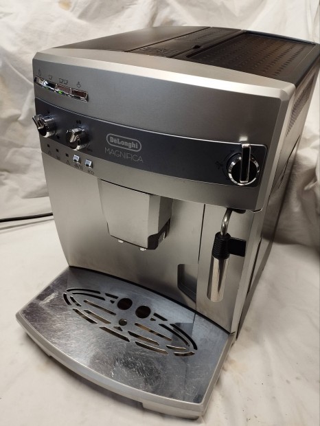 A energiaosztlyos Delonghi Eco Magnifica automata kvfz