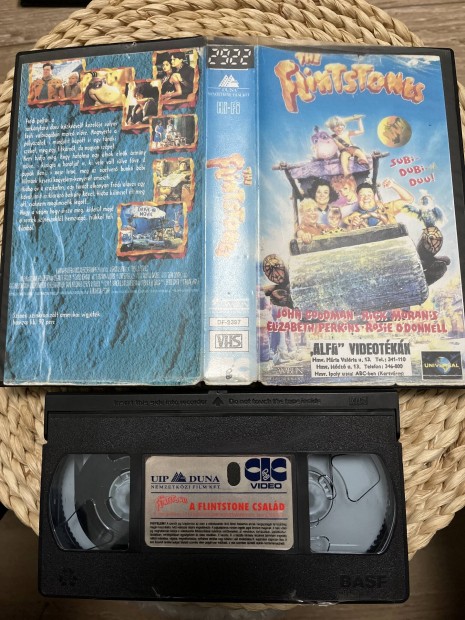 A flinstones csald vhs